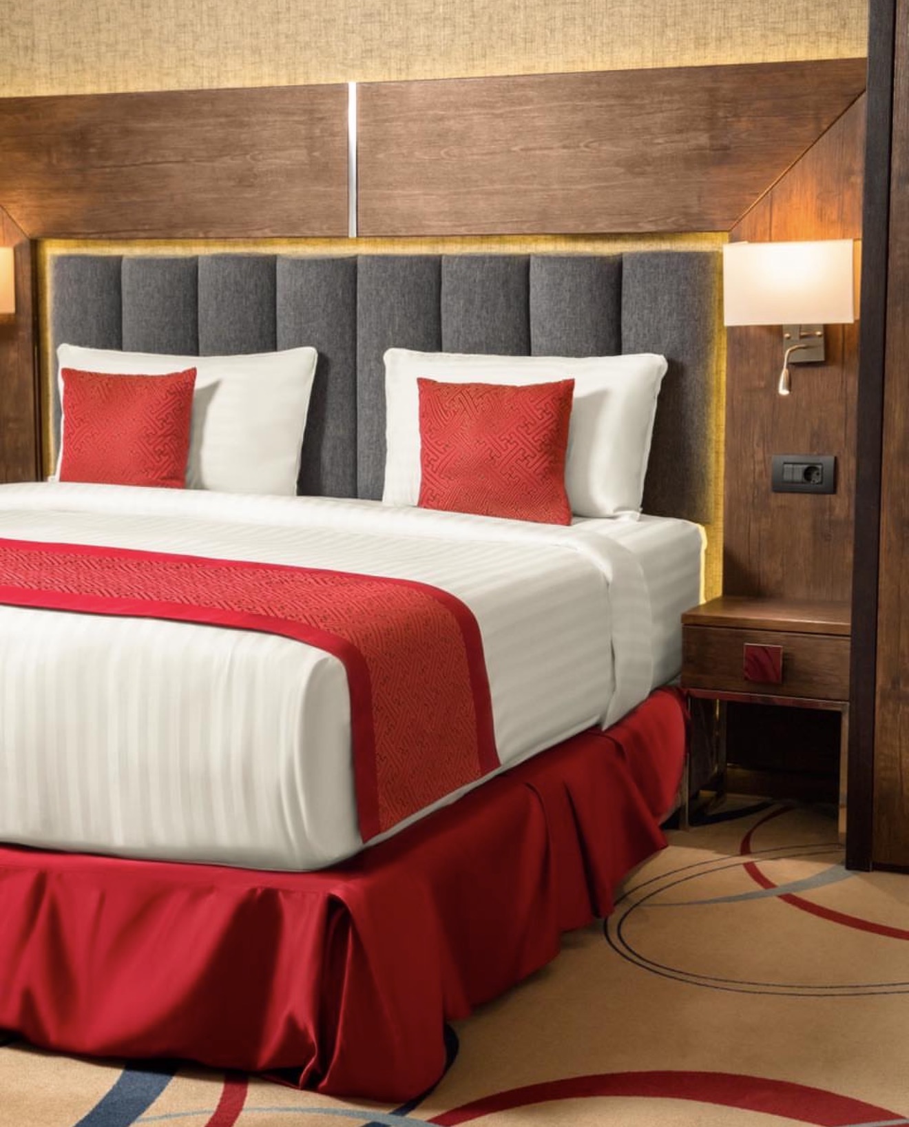 Two Bedroom Superior Suite - 1 king, 2 single beds: 68sqm